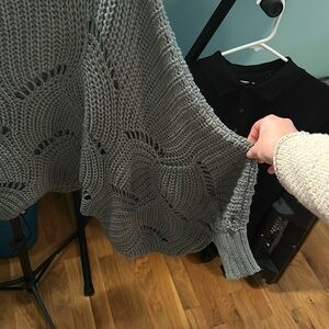 chuncky wing sweater